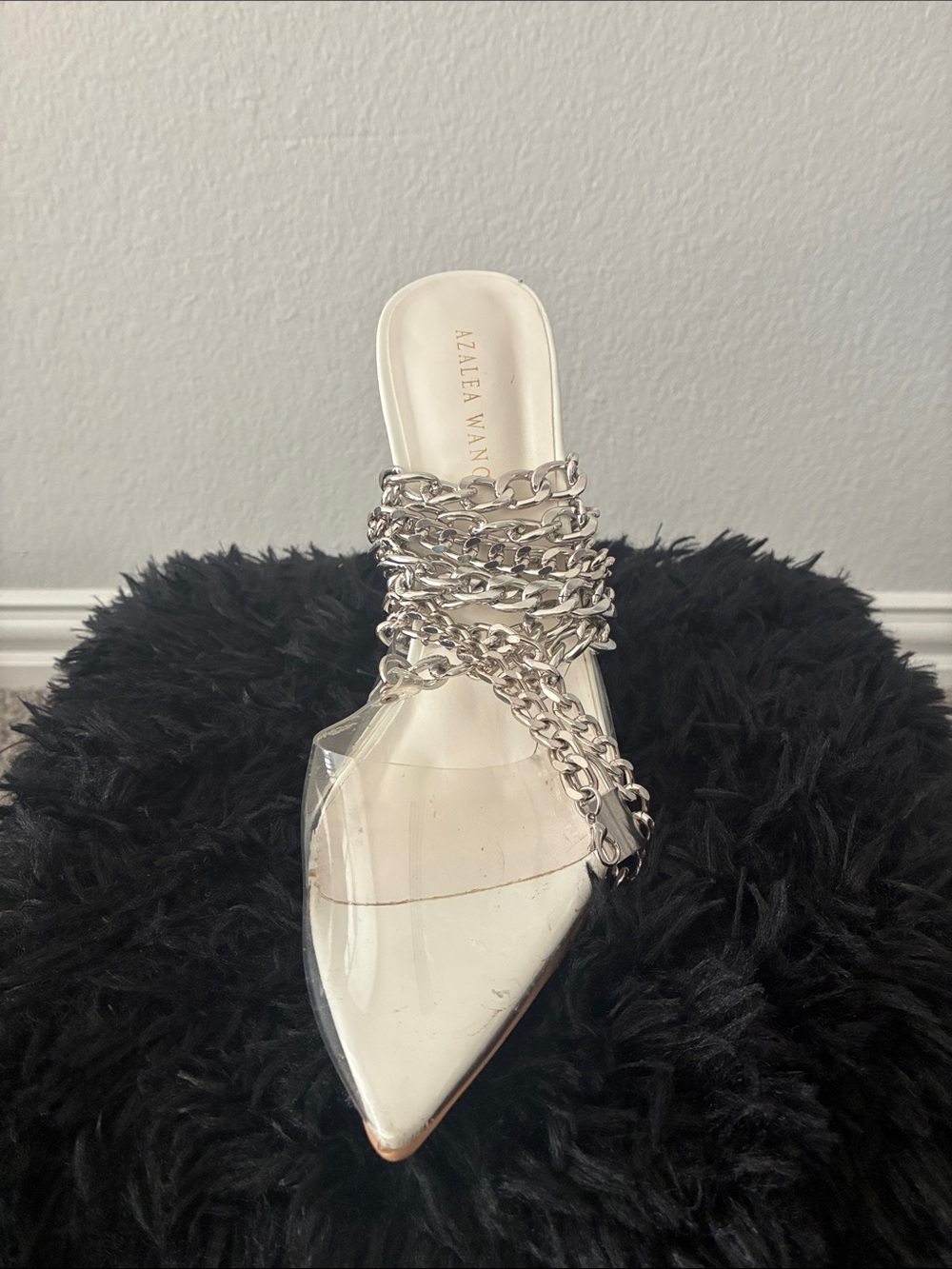 AZALEA Clear Chain-Embellished White High Heel Mule - Picture 5 of 6
